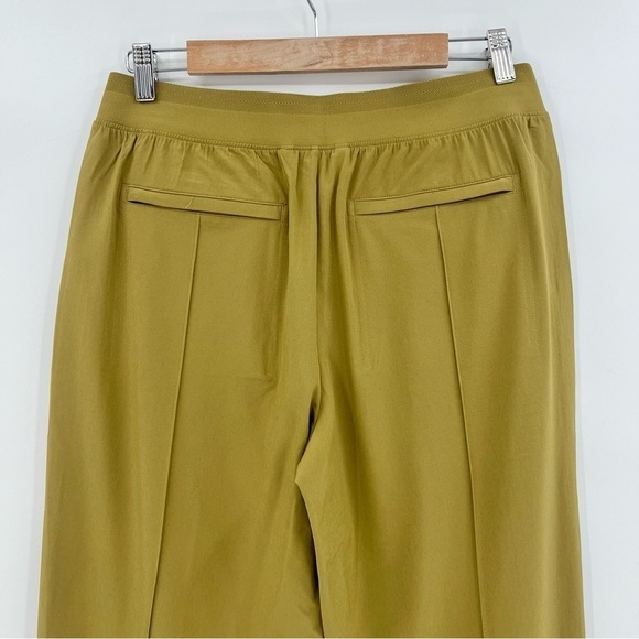 Athleta Vienna Slim Pant in Tapestry Gold Size 8P NEW - Picture 10 of 13